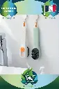 Brosse de Nettoyage de Chaussures Polyvalente avec Distributeur de Liquide (2).webp